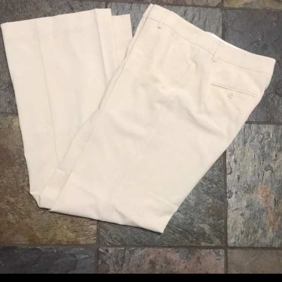 New cream Express editor slacks - Picture 2 of 6